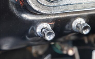 Ford-Falcon-1964-White-and-gray-Black-69