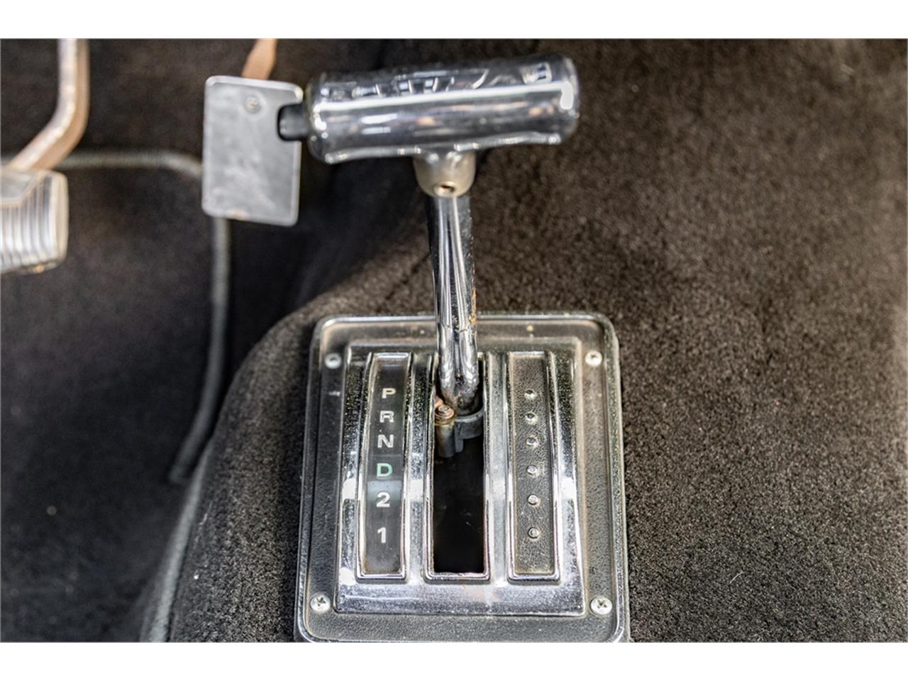 Ford-Falcon-1964-White-and-gray-Black-7