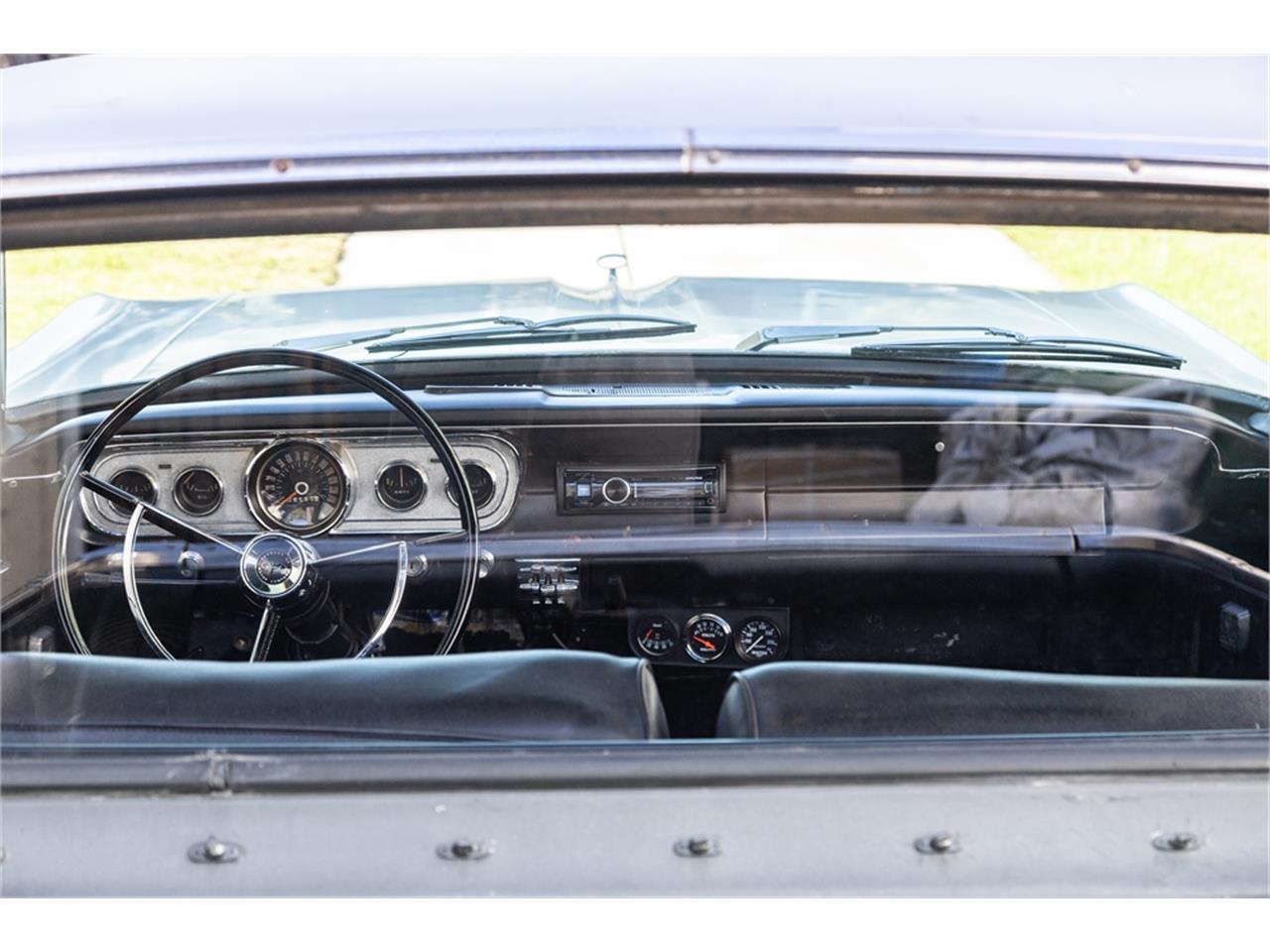 Ford-Falcon-1964-White-and-gray-Black-71