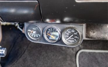 Ford-Falcon-1964-White-and-gray-Black-74