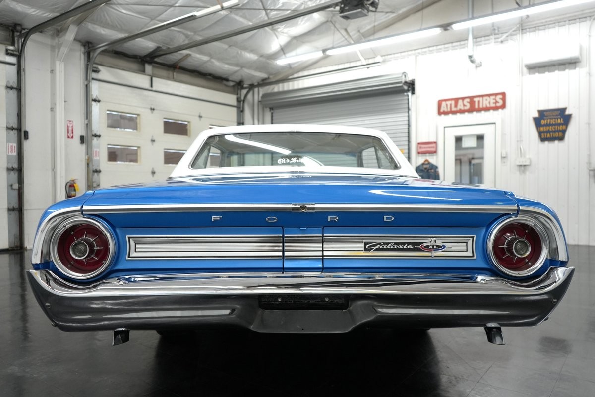 Ford-Galaxie-1964-12