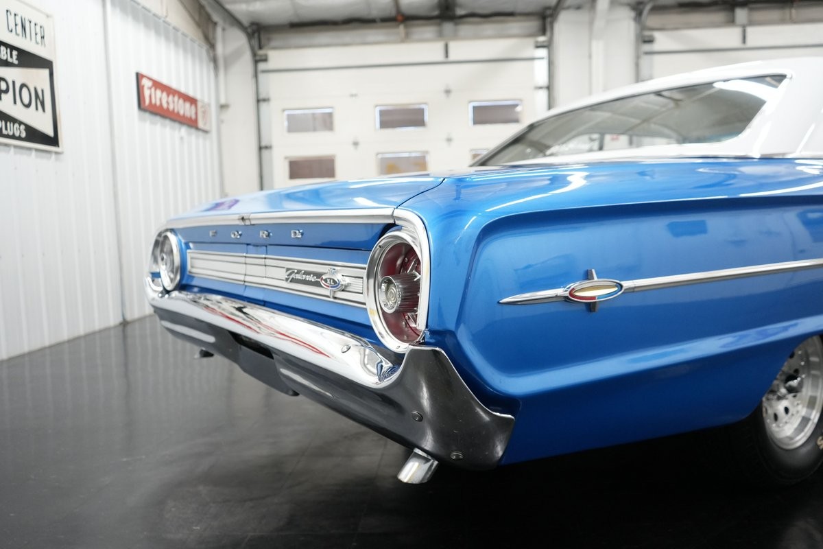 Ford-Galaxie-1964-13