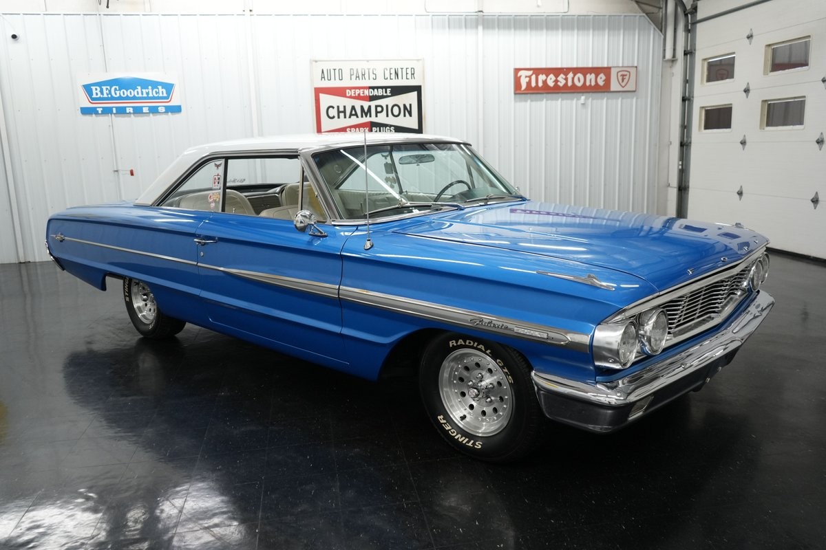 Ford-Galaxie-1964-19