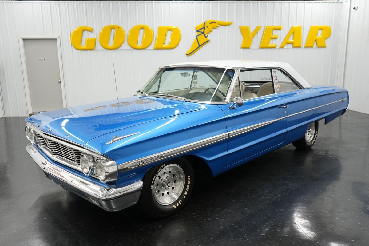 Ford-Galaxie-1964-2