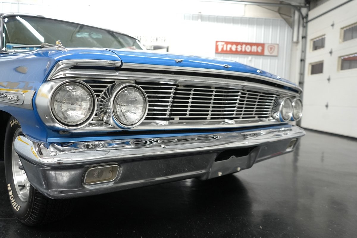 Ford-Galaxie-1964-23
