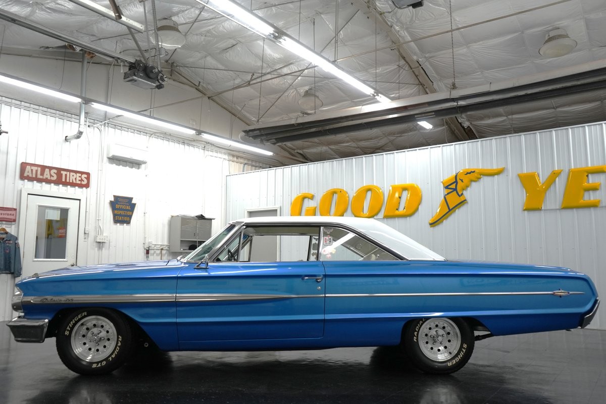 Ford-Galaxie-1964-5