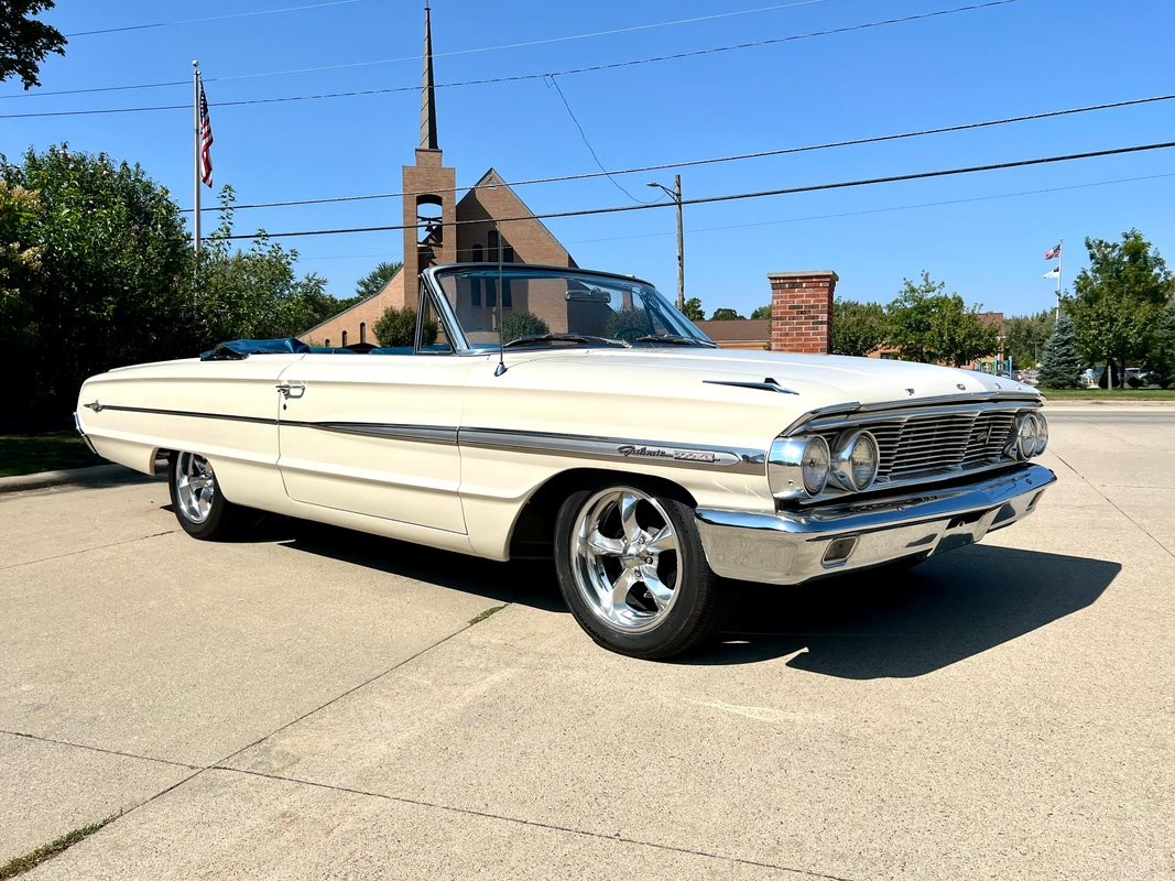 Ford-Galaxie-1964-Convertible-2