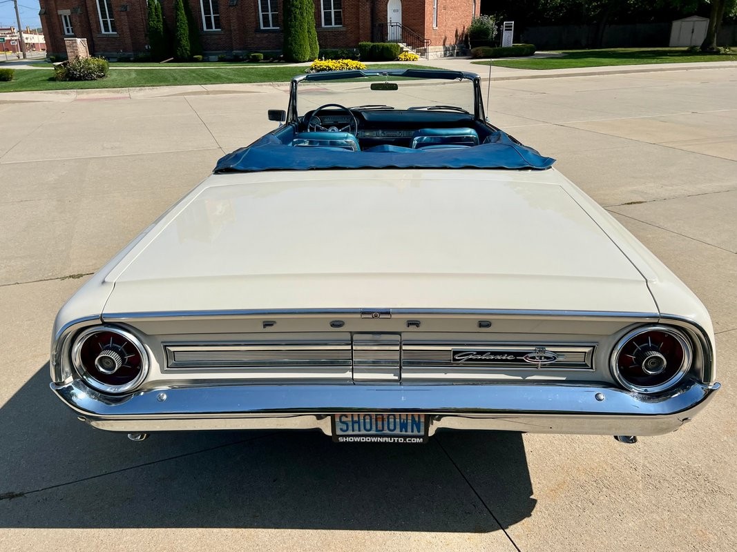 Ford-Galaxie-1964-Convertible-5