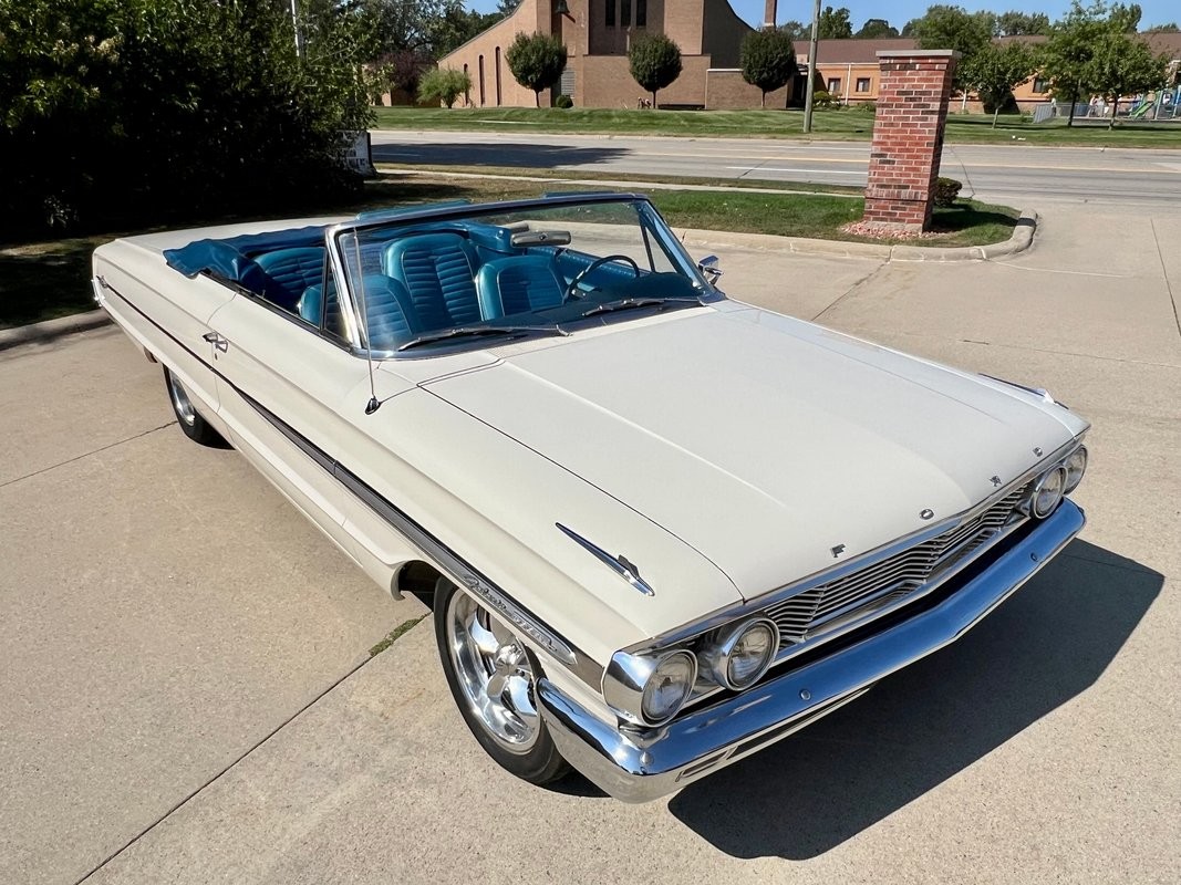 Ford-Galaxie-1964-Convertible-8