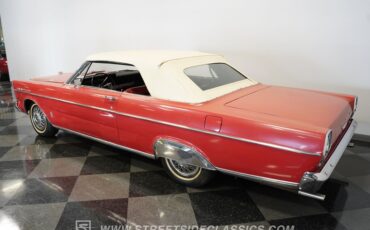 Ford-Galaxie-1965-Red-Red-11