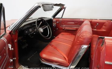 Ford-Galaxie-1965-Red-Red-16