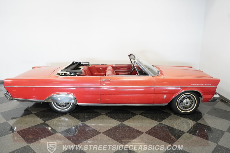 Ford-Galaxie-1965-Red-Red-20