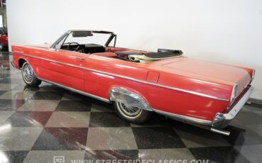 Ford-Galaxie-1965-Red-Red-29