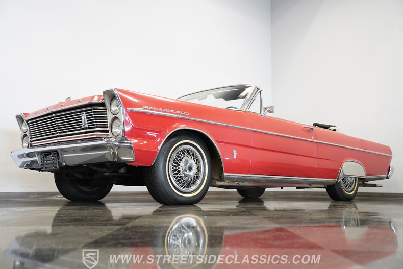 Ford-Galaxie-1965-Red-Red-30