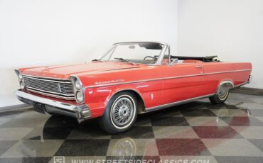 Ford-Galaxie-1965-Red-Red-31