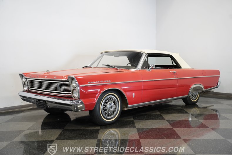 Ford-Galaxie-1965-Red-Red-32