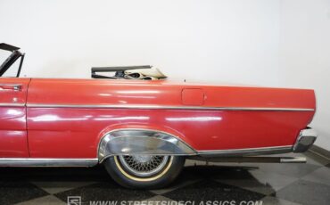 Ford-Galaxie-1965-Red-Red-43