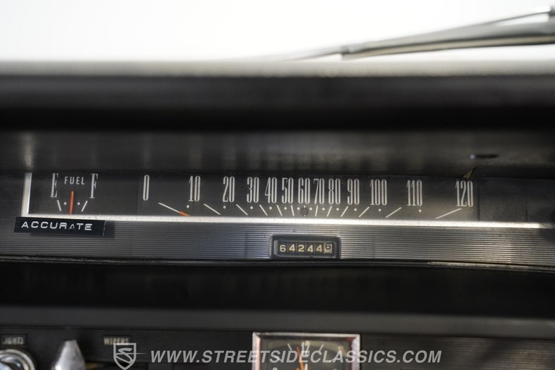 Ford-Galaxie-1965-Red-Red-7