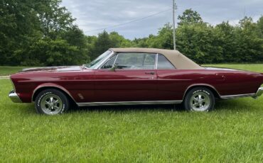 Ford-Galaxie-1966-Burgundy-Black-3
