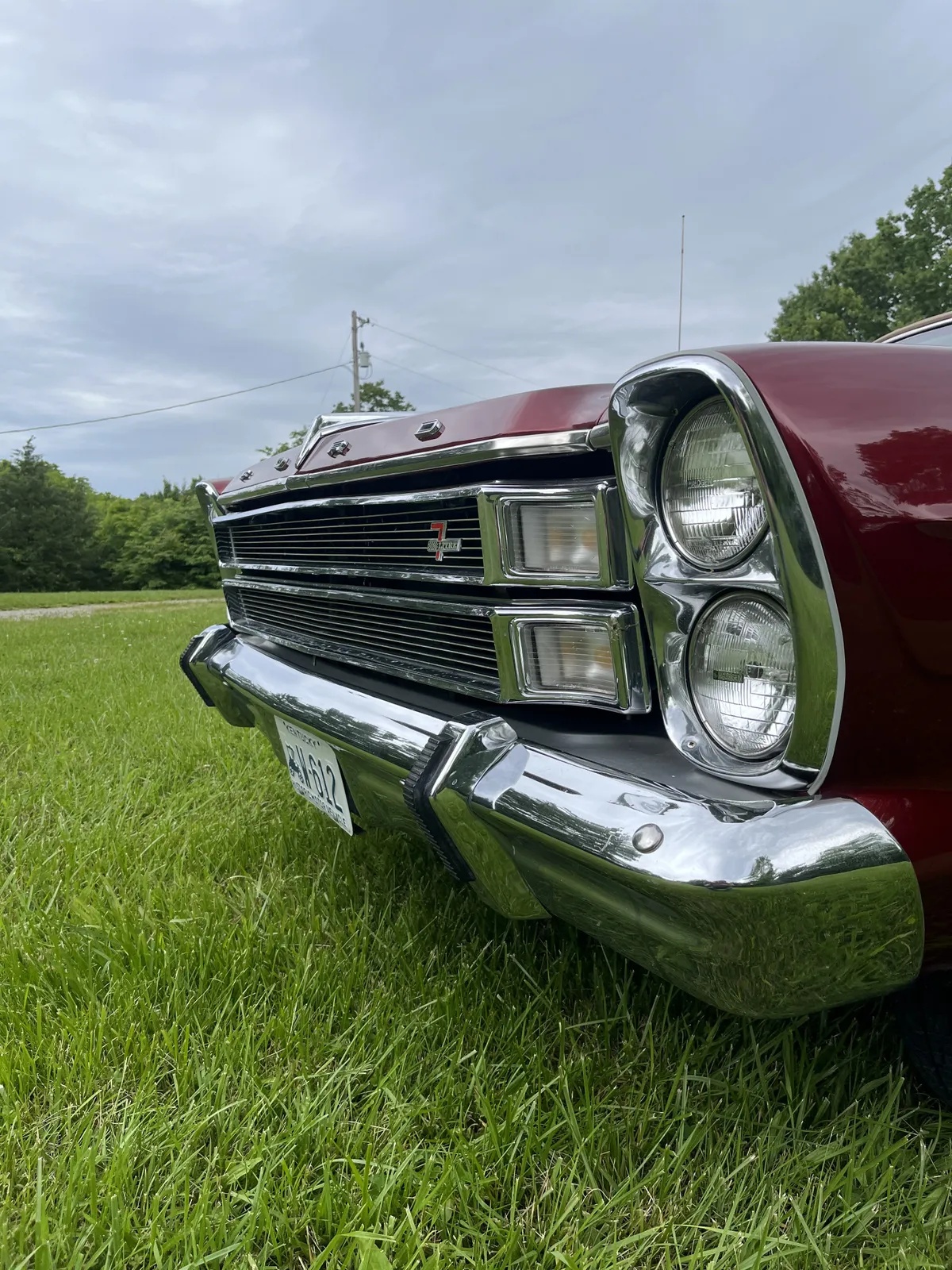 Ford-Galaxie-1966-Burgundy-Black