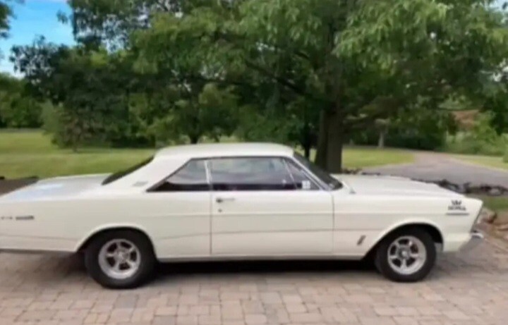 Ford-Galaxie-1966-Coupe-1