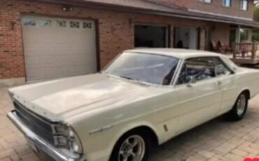 Ford-Galaxie-1966-Coupe