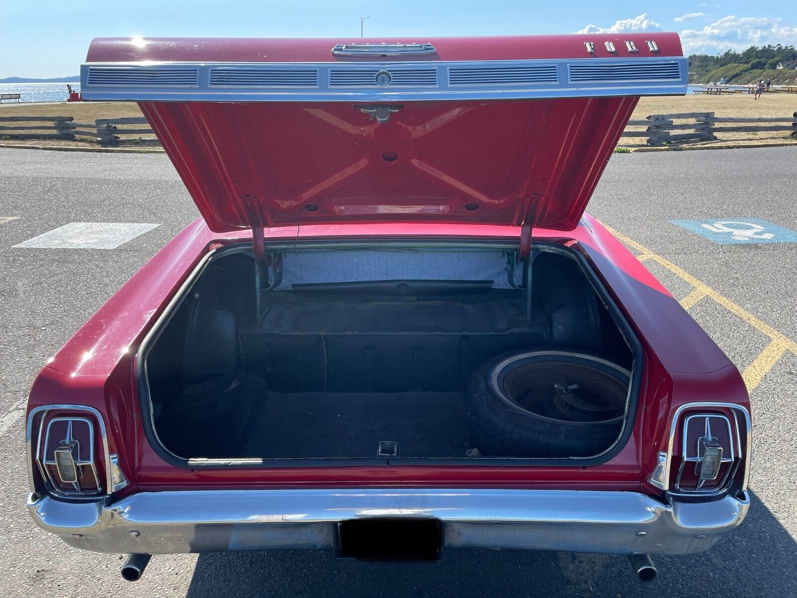 Ford-Galaxie-1967-Convertible-4