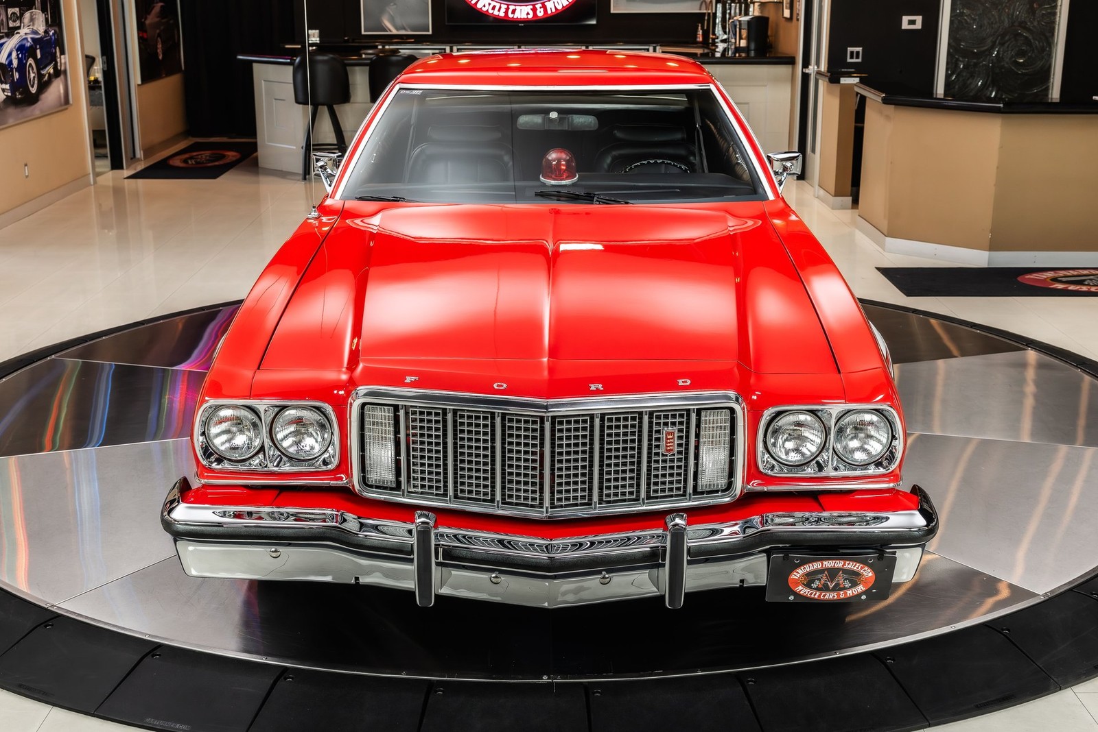 Ford-Gran-Torino-1974-Coupe-8