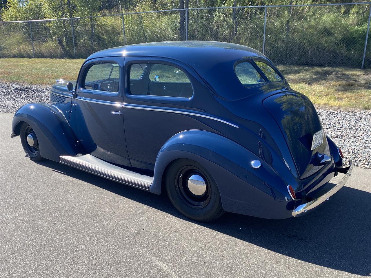 Ford-Humpback-1938-Washington-Blue-Cobalt-Blue-3