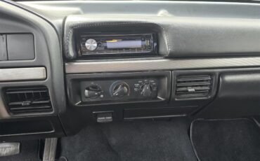 Ford-Lightning-1994-Red-Black-10