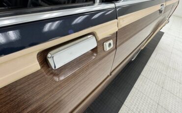 Ford-Ltd-1990-Twilight-Blue-Metall-Dark-Blue-11