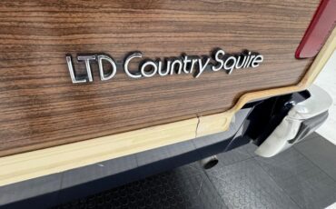 Ford-Ltd-1990-Twilight-Blue-Metall-Dark-Blue-12