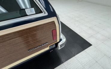 Ford-Ltd-1990-Twilight-Blue-Metall-Dark-Blue-22