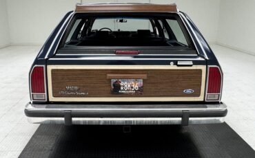 Ford-Ltd-1990-Twilight-Blue-Metall-Dark-Blue-3