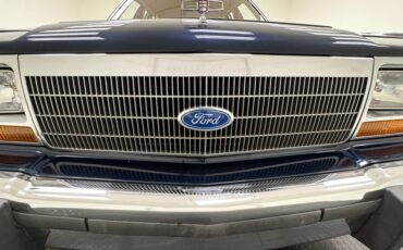 Ford-Ltd-1990-Twilight-Blue-Metall-Dark-Blue-36