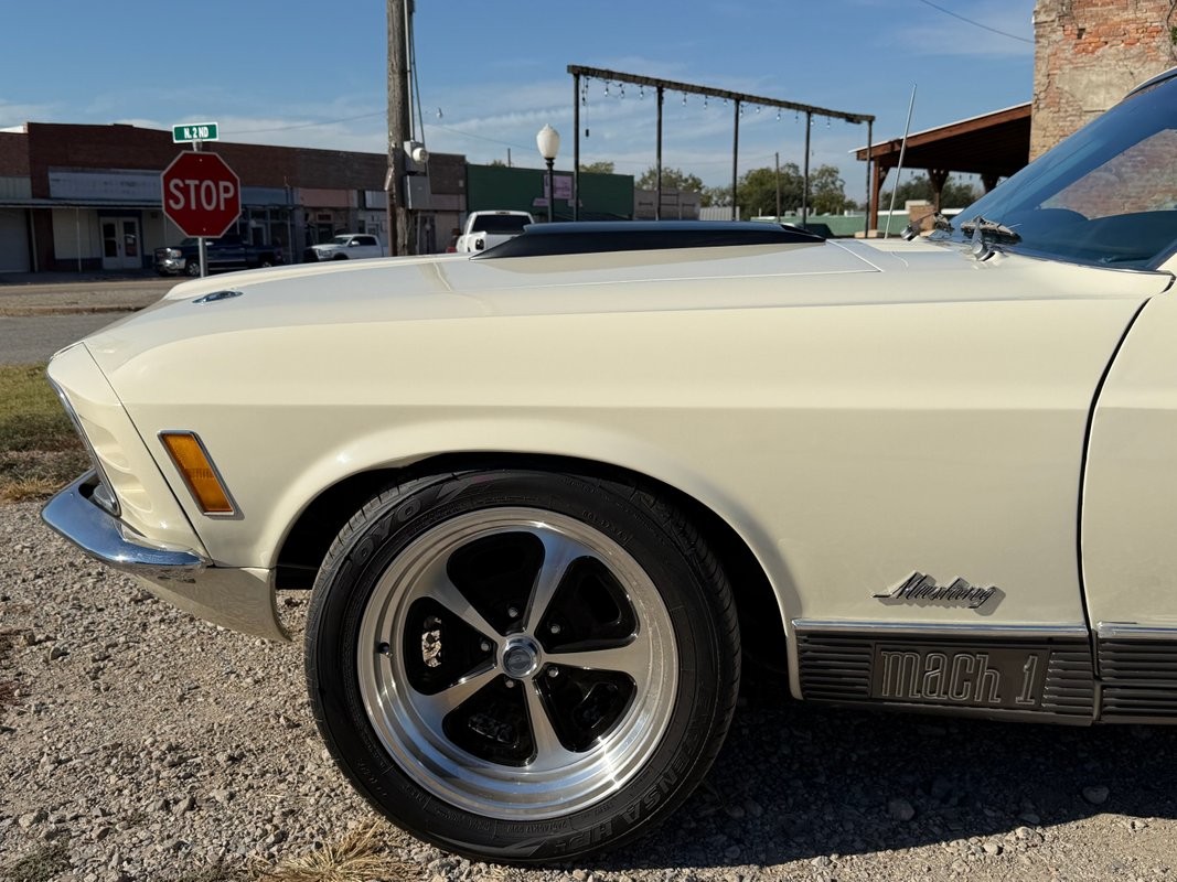 Ford-Mach-1-1970-26