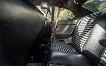 Ford-Maverick-1973-RedWhite-Black-1