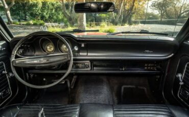 Ford-Maverick-1973-RedWhite-Black-12