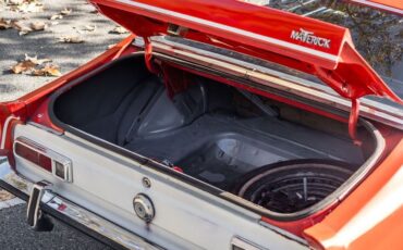 Ford-Maverick-1973-RedWhite-Black-19