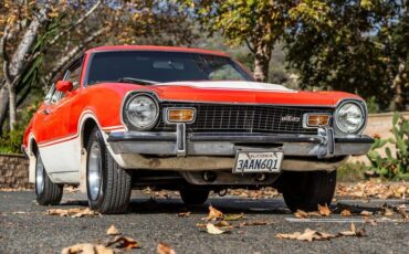 Ford-Maverick-1973-RedWhite-Black-22