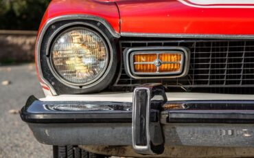 Ford-Maverick-1973-RedWhite-Black-31