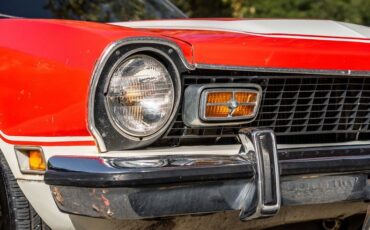 Ford-Maverick-1973-RedWhite-Black-32