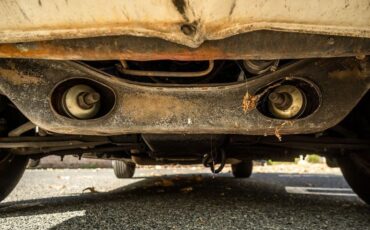 Ford-Maverick-1973-RedWhite-Black-4