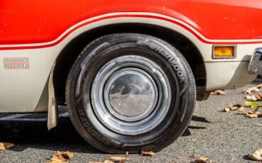 Ford-Maverick-1973-RedWhite-Black-40