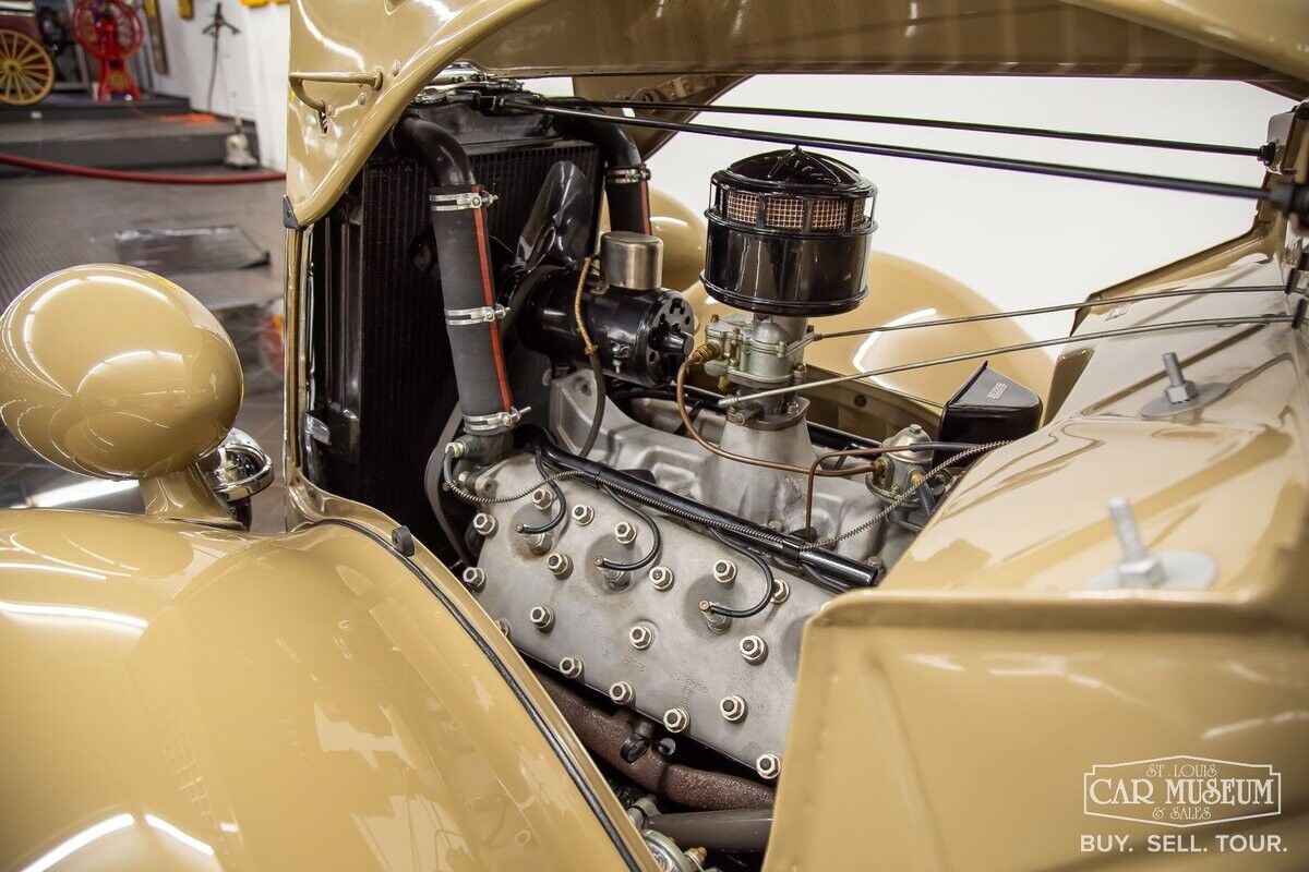 Ford-Model-48-1935-12