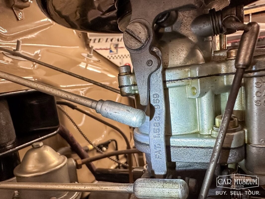 Ford-Model-48-1935-20