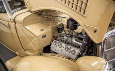 Ford-Model-48-1935-26