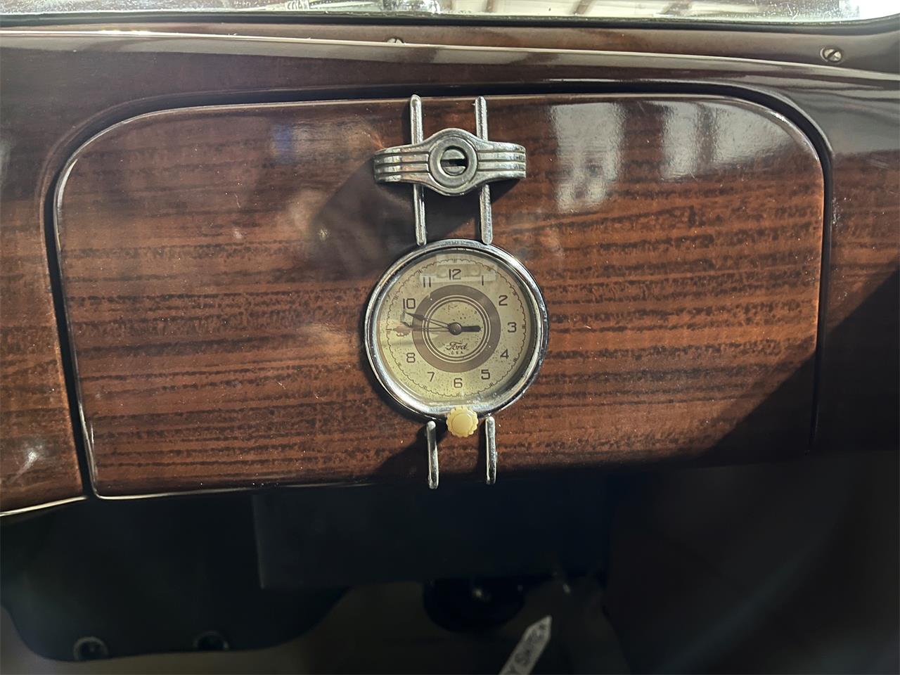 Ford-Model-78-1937-Turquoise-Blue-Brown-Leather-1