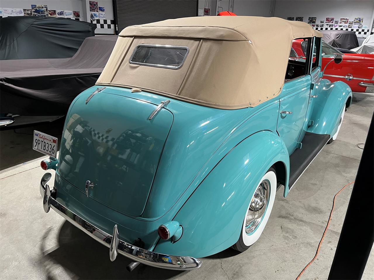 Ford-Model-78-1937-Turquoise-Blue-Brown-Leather-11