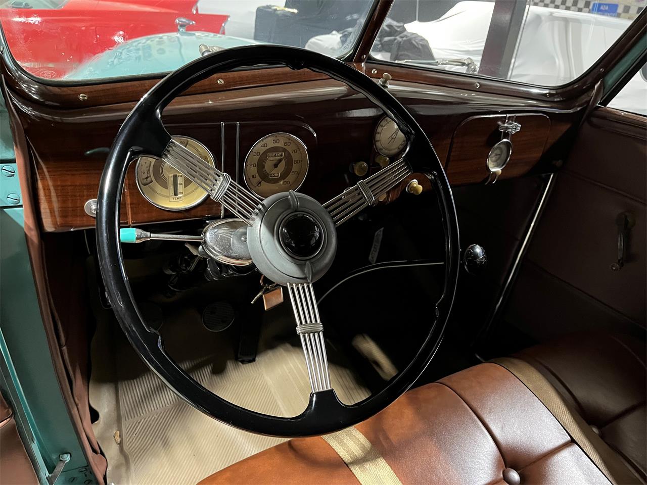 Ford-Model-78-1937-Turquoise-Blue-Brown-Leather-17